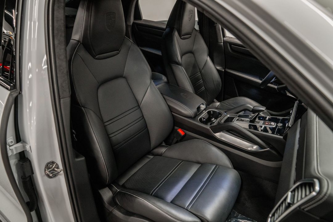 2023 Porsche Cayenne
