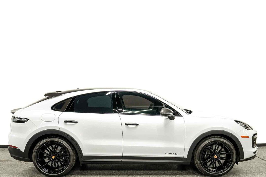 2023 Porsche Cayenne