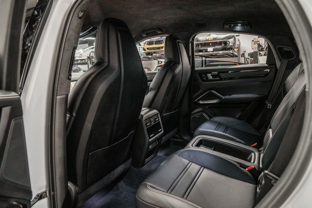 2023 Porsche Cayenne