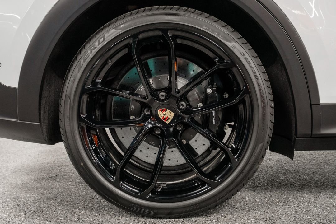 2023 Porsche Cayenne