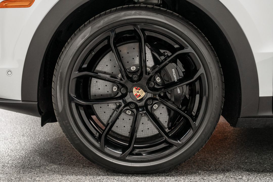 2023 Porsche Cayenne