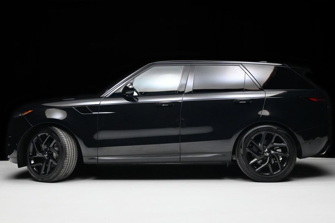 2025 Land Rover Range Rover Sport