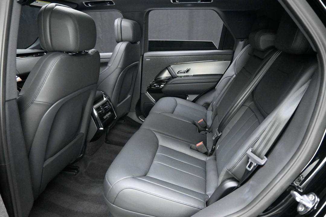 2025 Land Rover Range Rover Sport