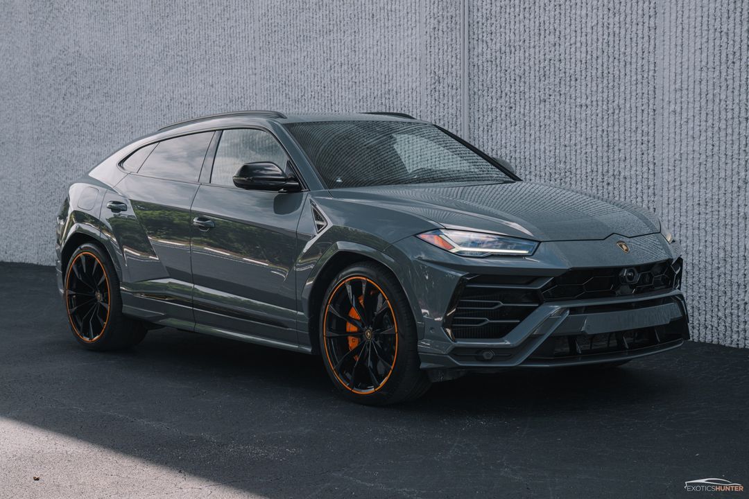 2022 Lamborghini Urus