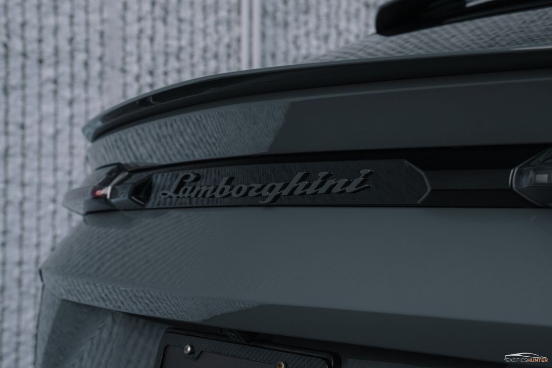 2022 Lamborghini Urus