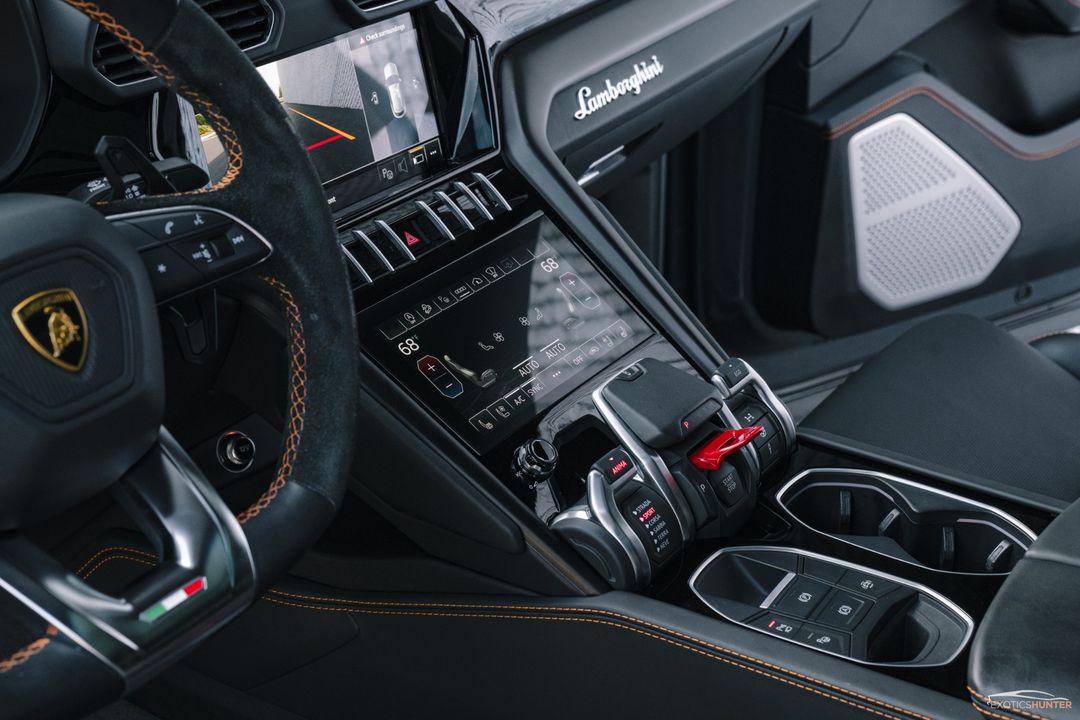 2022 Lamborghini Urus