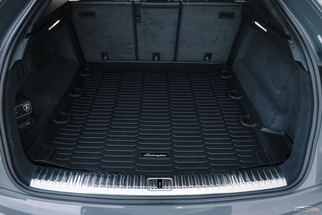 2022 Lamborghini Urus