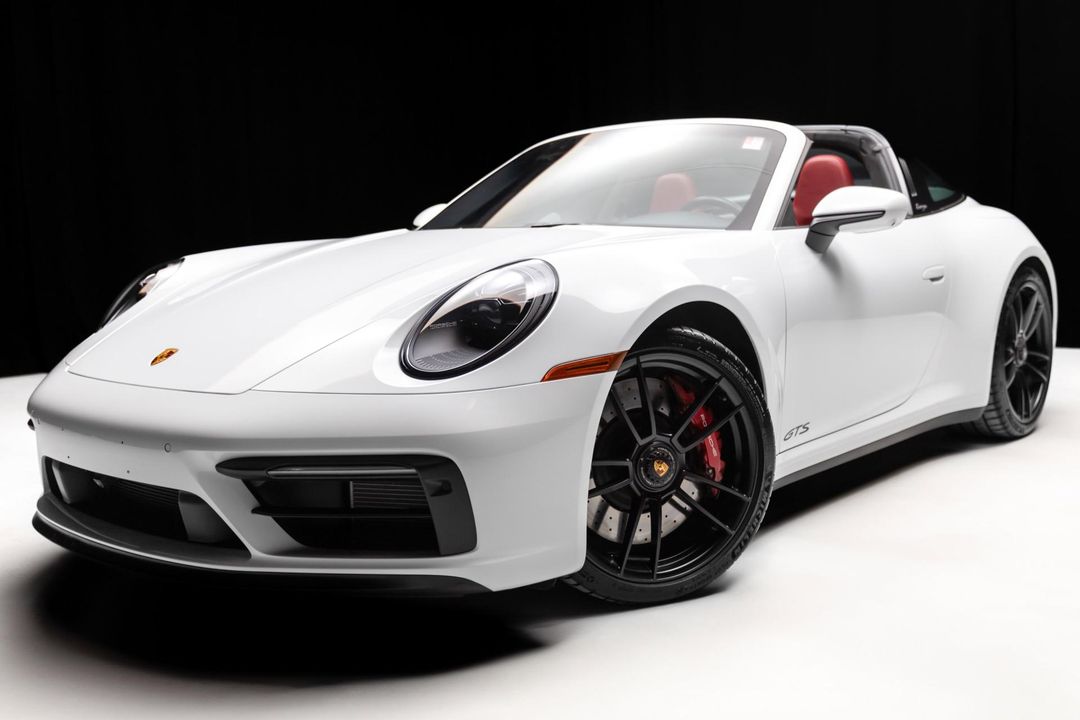 2023 Porsche 911