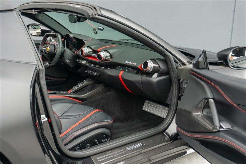 2021 Ferrari 812 GTS