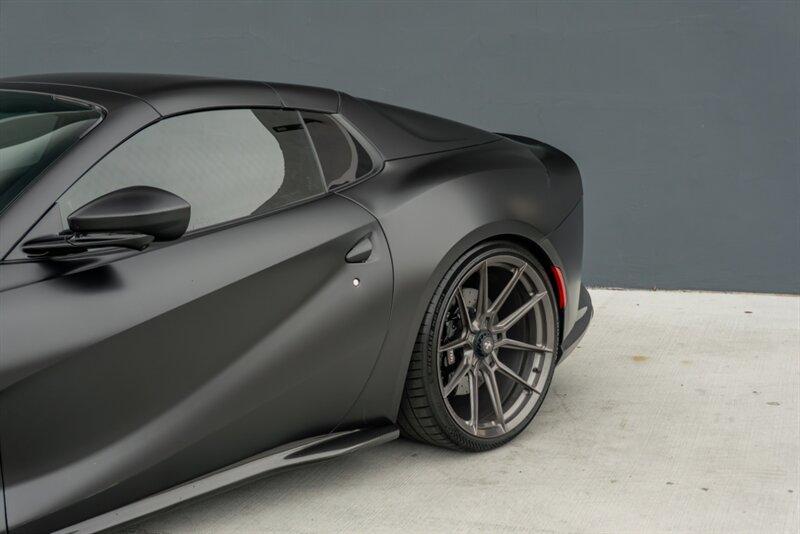 2021 Ferrari 812 GTS