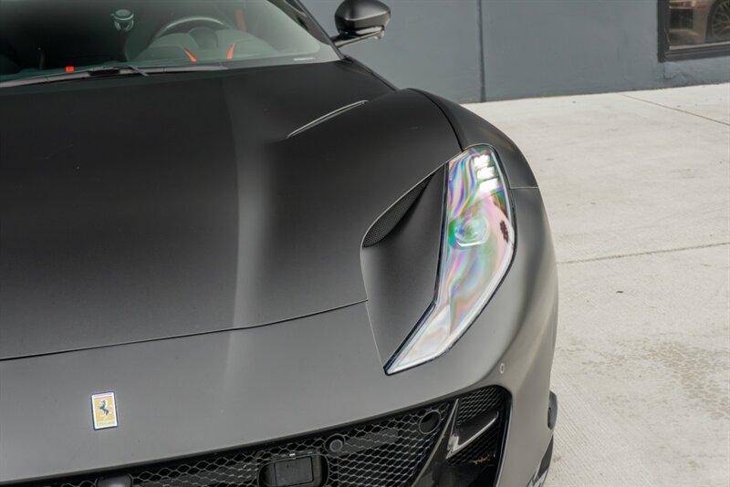2021 Ferrari 812 GTS