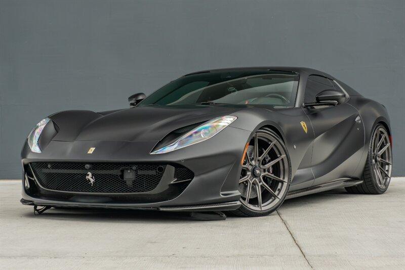 2021 Ferrari 812 GTS