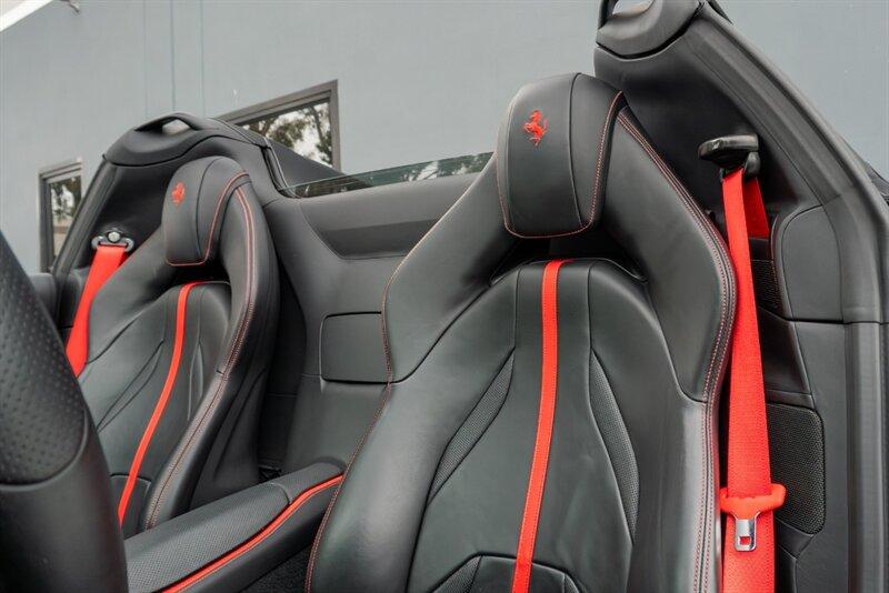 2021 Ferrari 812 GTS