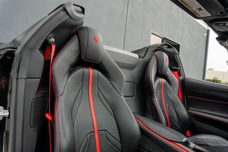 2021 Ferrari 812 GTS