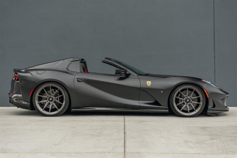 2021 Ferrari 812 GTS