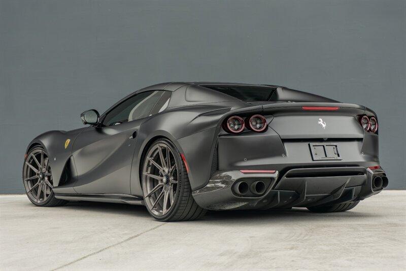 2021 Ferrari 812 GTS
