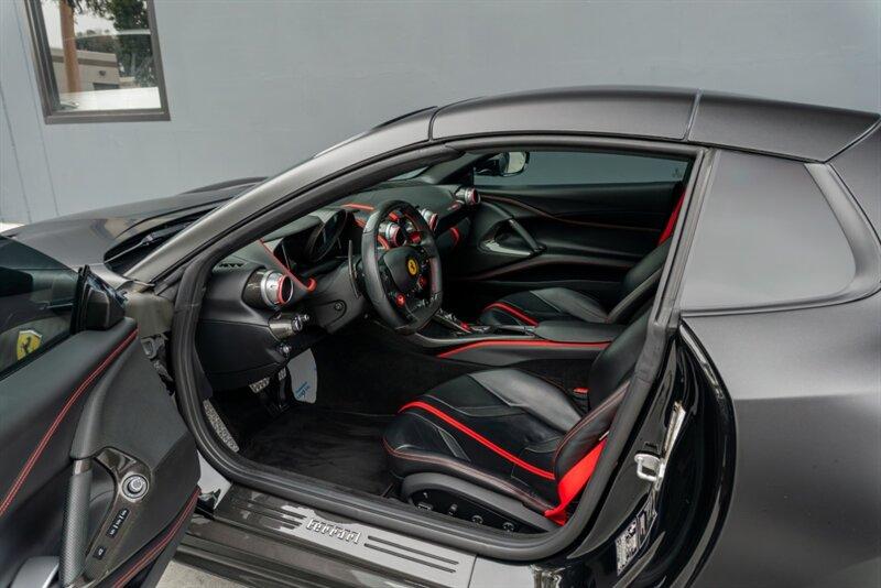 2021 Ferrari 812 GTS