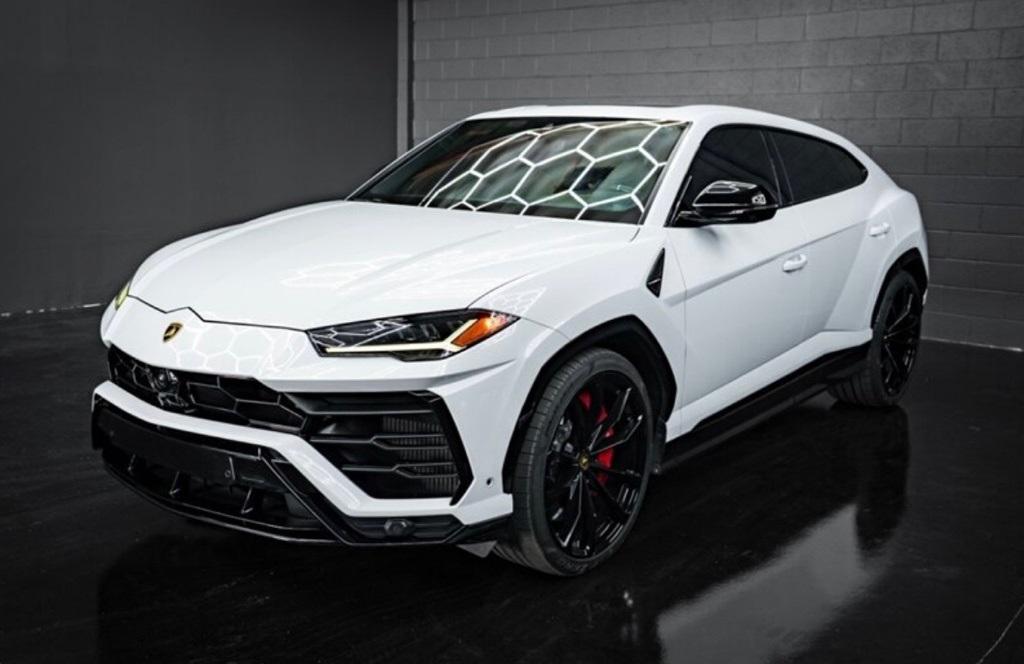 2021 Lamborghini Urus