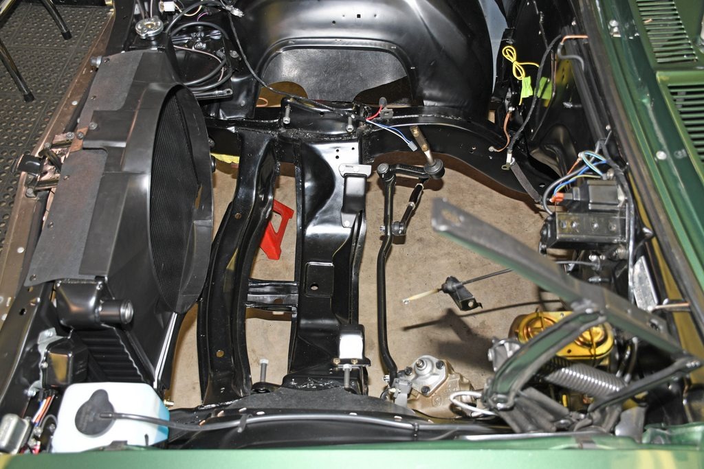 1970 Chevrolet Nova aka Plain Jane 565c.i. TH400 14k original paint, original interior