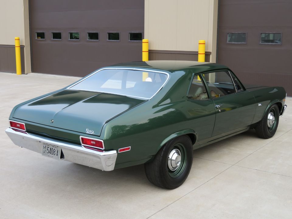 1970 Chevrolet Nova aka Plain Jane 565c.i. TH400 14k original paint, original interior