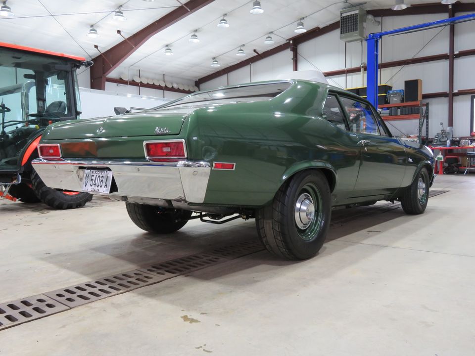 1970 Chevrolet Nova aka Plain Jane 565c.i. TH400 14k original paint, original interior