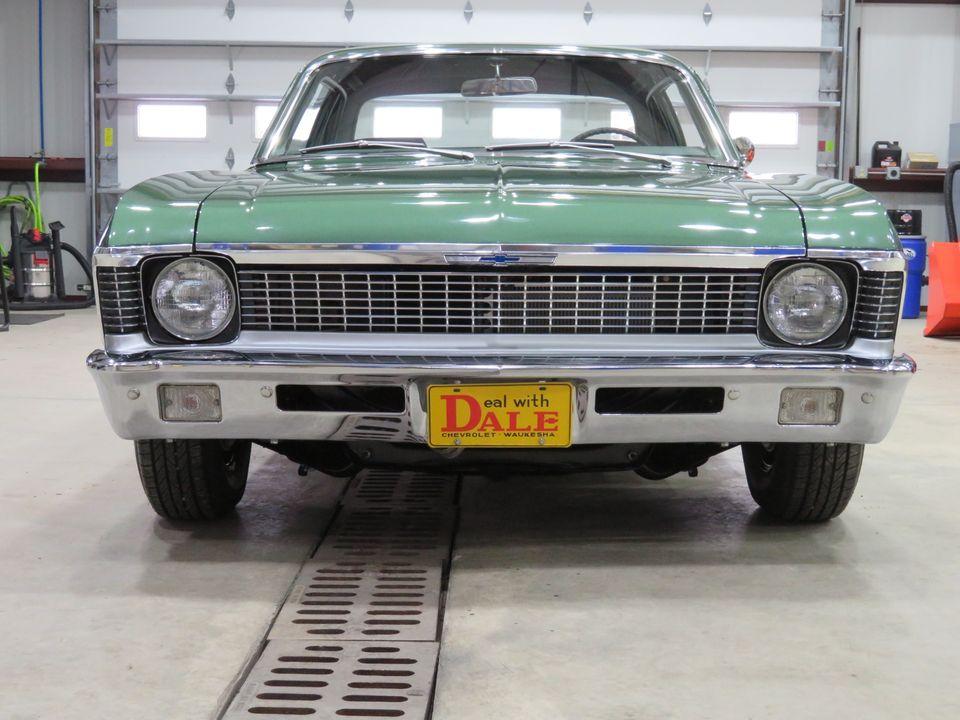 1970 Chevrolet Nova aka Plain Jane 565c.i. TH400 14k original paint, original interior