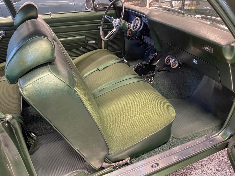 1970 Chevrolet Nova aka Plain Jane 565c.i. TH400 14k original paint, original interior