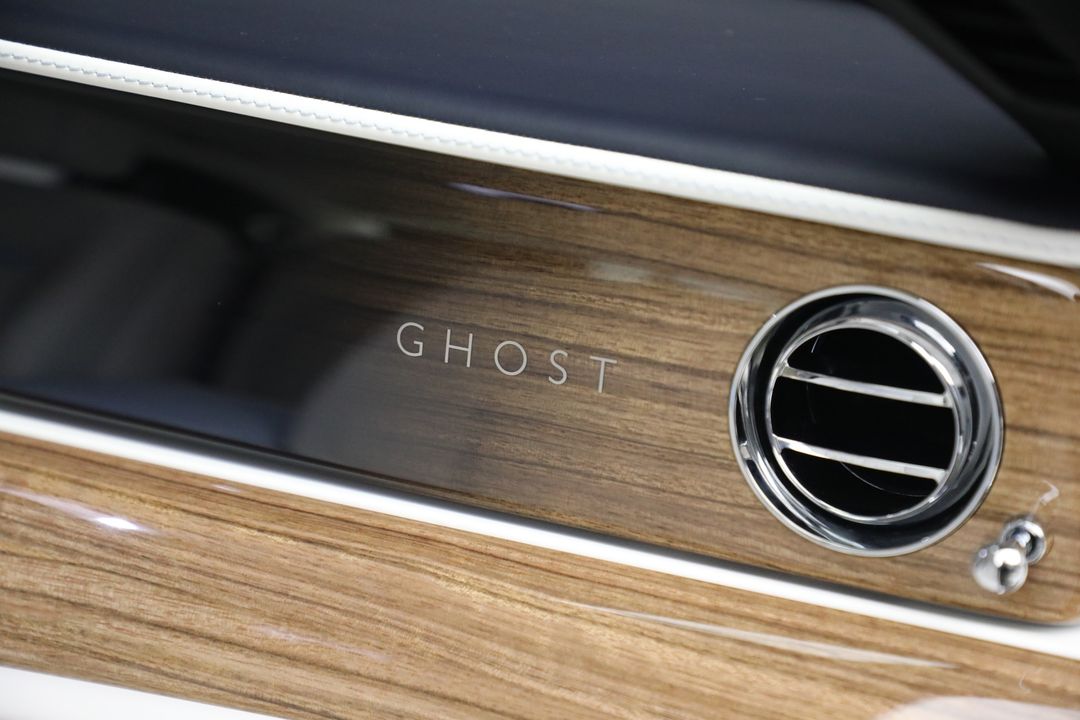 2025 Rolls-Royce Ghost