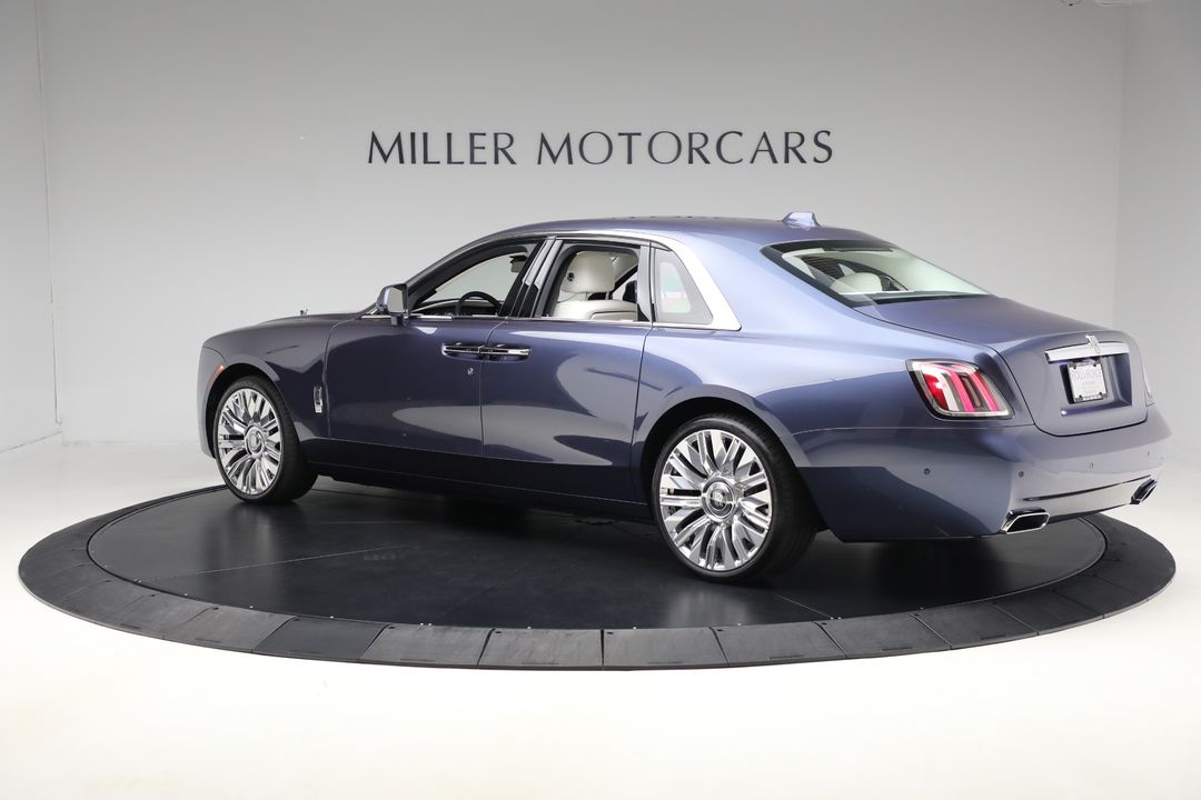 2025 Rolls-Royce Ghost