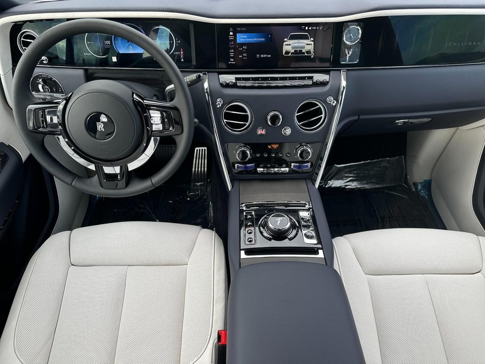2026 Rolls-Royce Cullinan