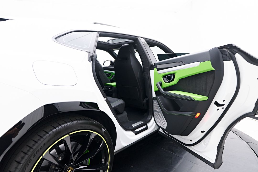 2022 Lamborghini Urus