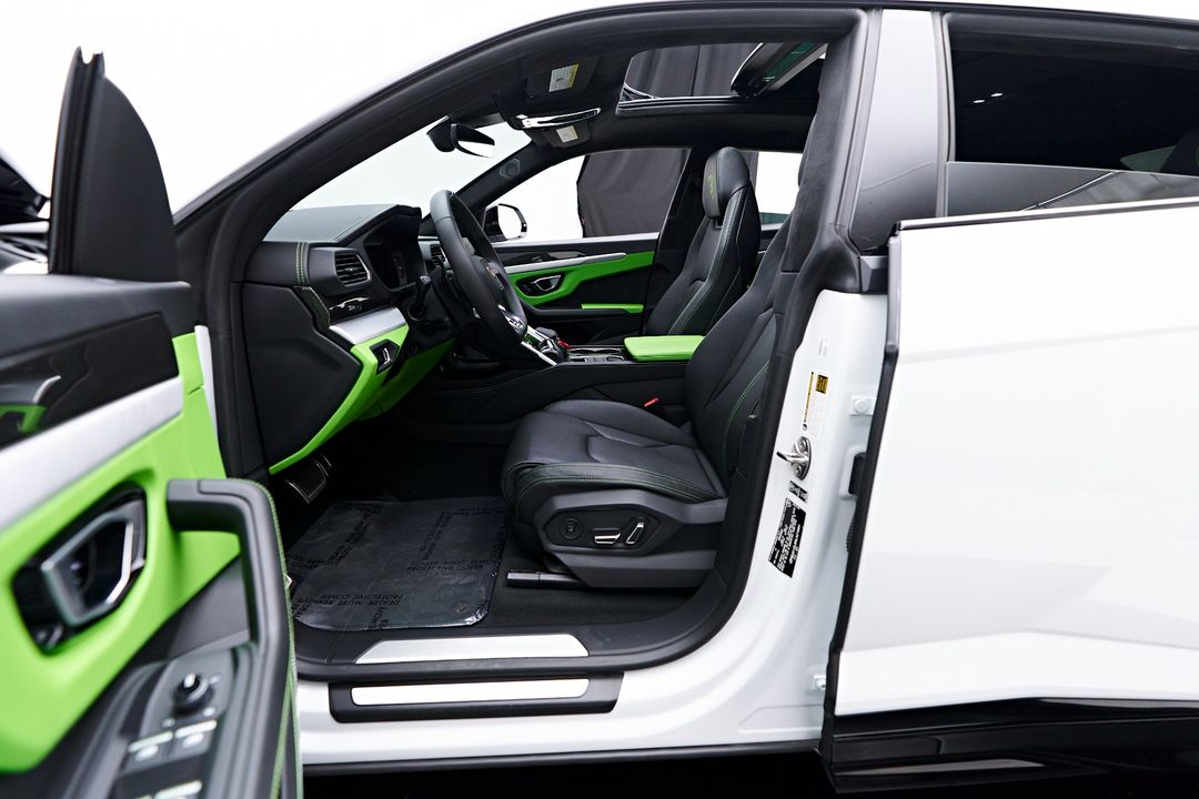 2022 Lamborghini Urus
