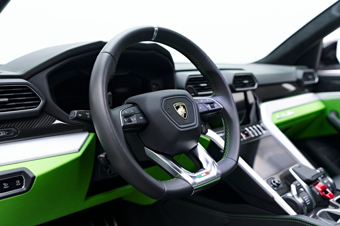 2022 Lamborghini Urus