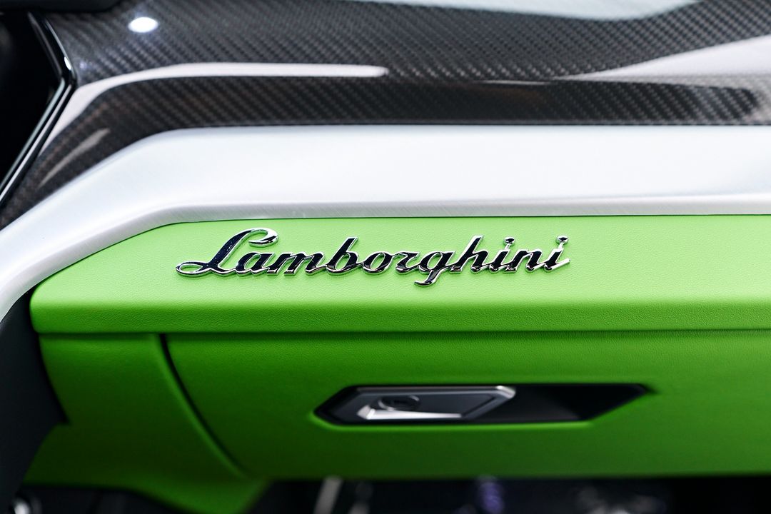 2022 Lamborghini Urus