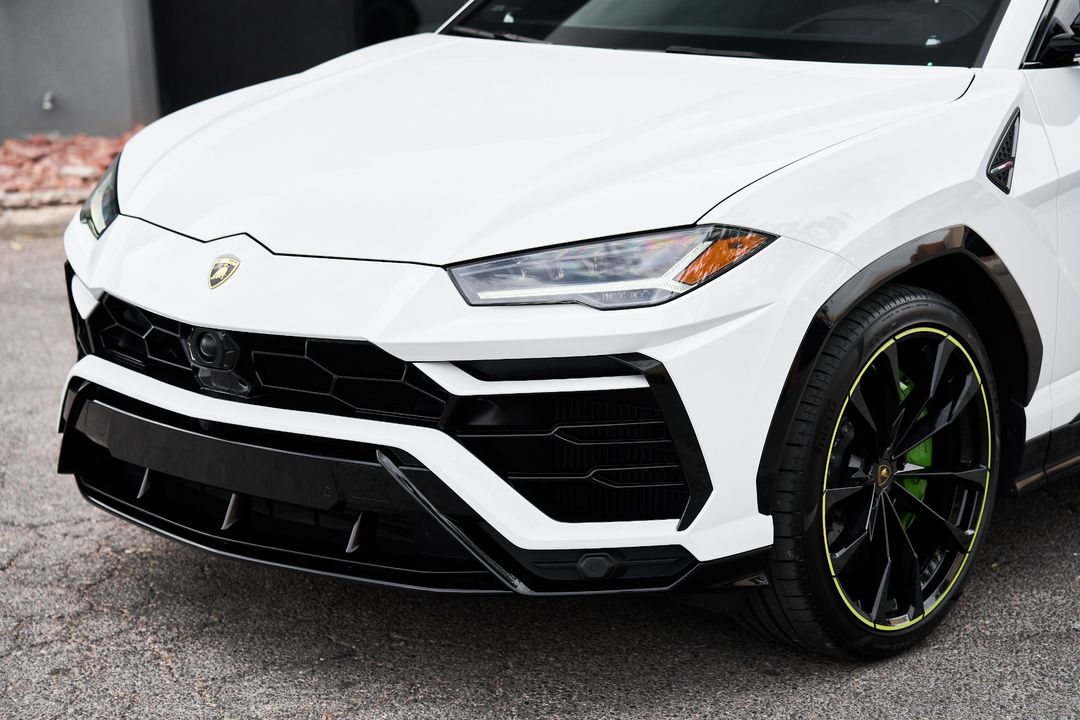 2022 Lamborghini Urus