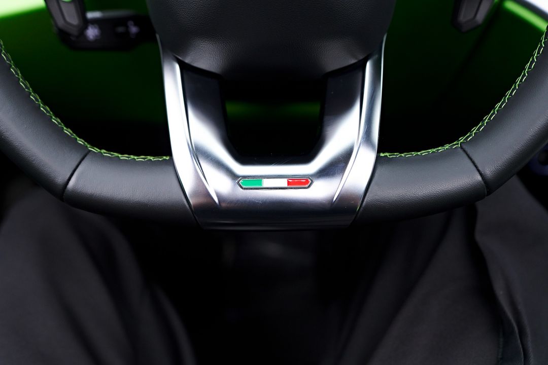 2022 Lamborghini Urus