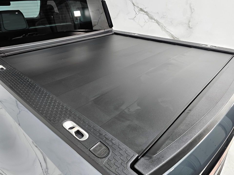 2022 Rivian R1T