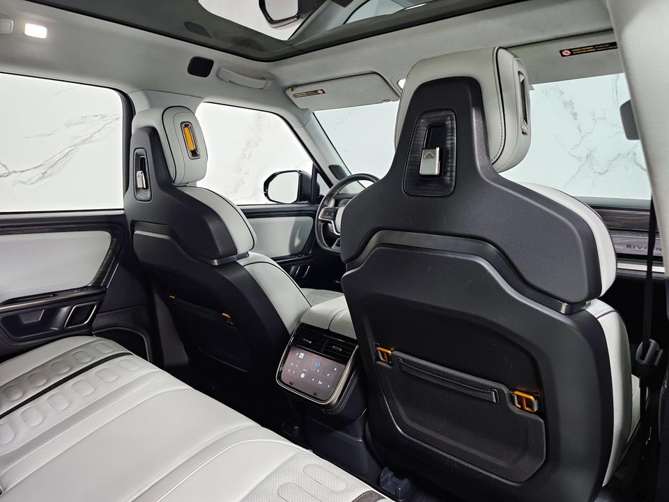 2022 Rivian R1T