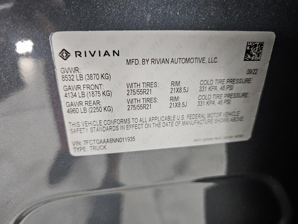 2022 Rivian R1T