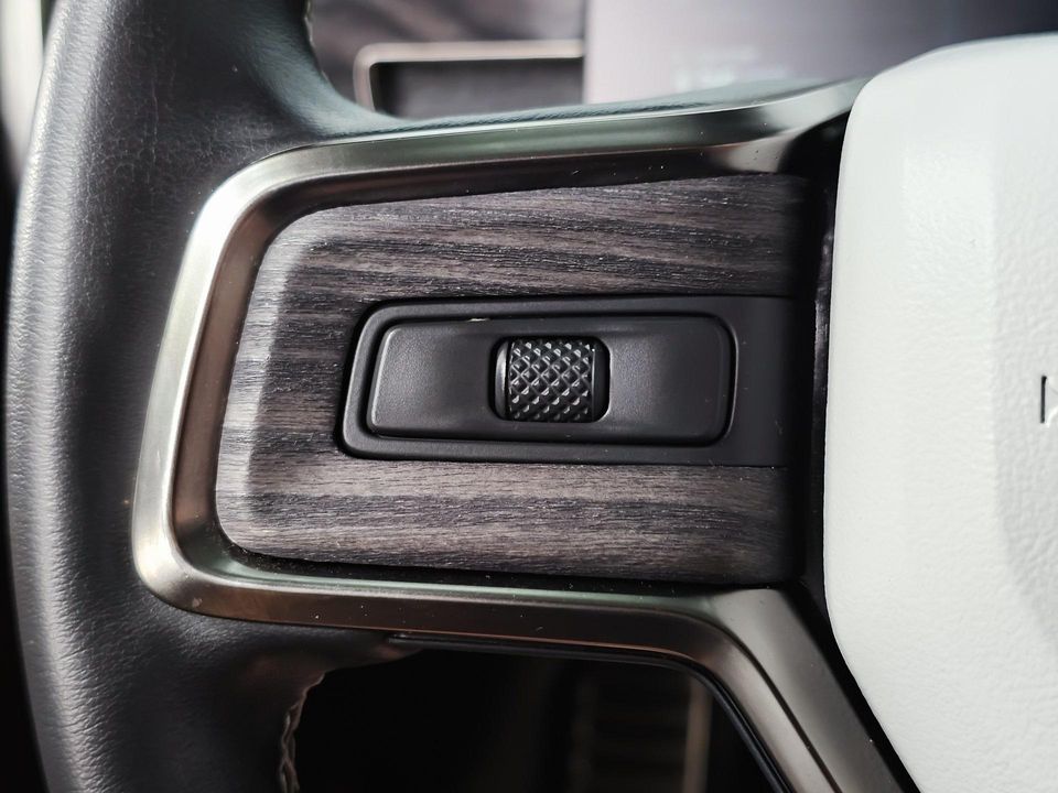 2022 Rivian R1T
