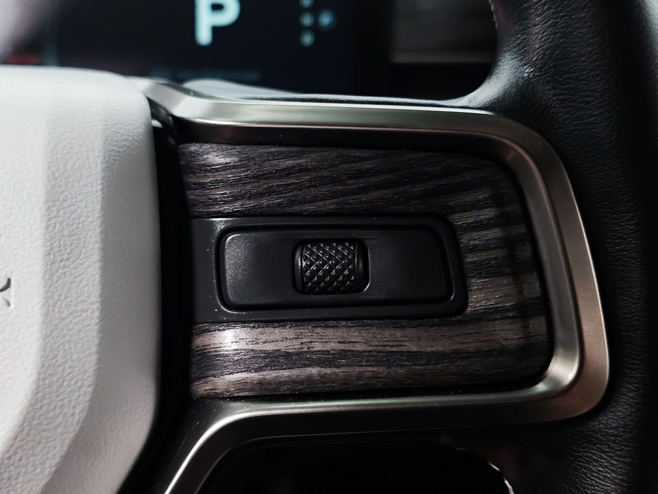2022 Rivian R1T