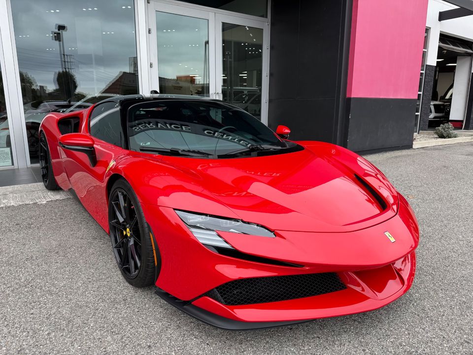 2022 Ferrari SF90 Stradale
