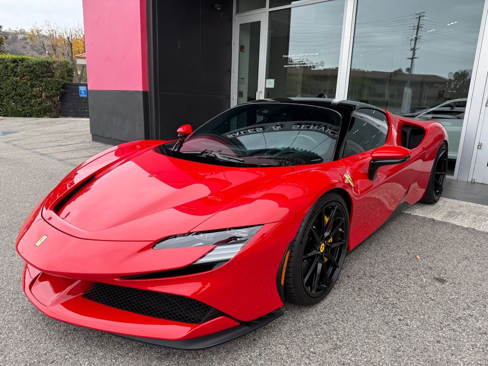 2022 Ferrari SF90 Stradale