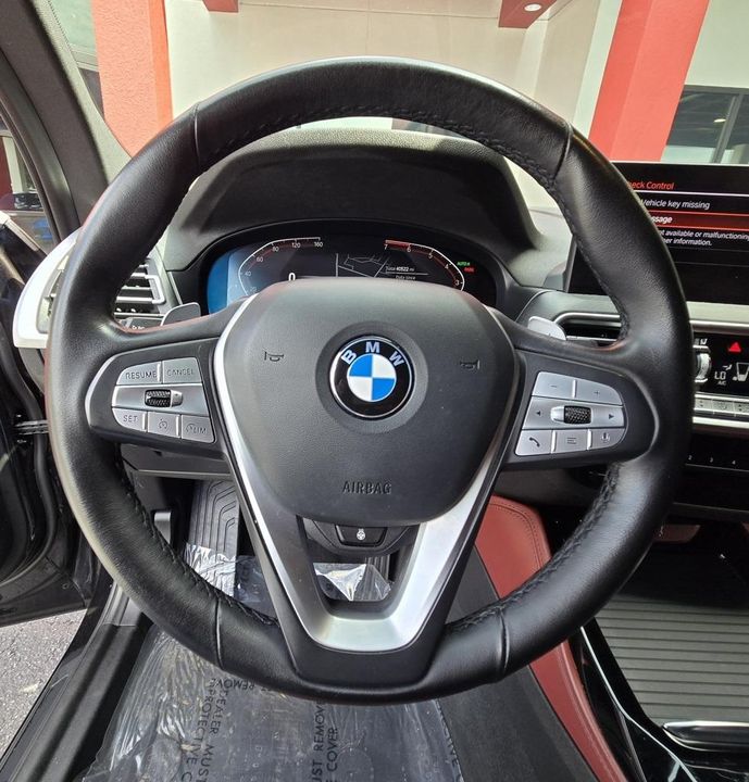 2023 BMW X4