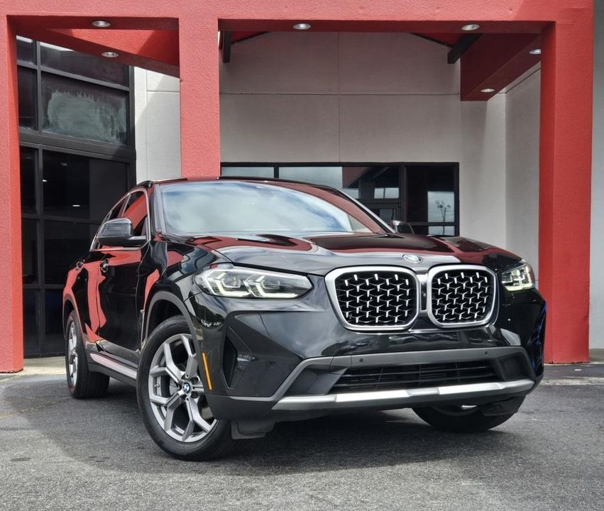 2023 BMW X4