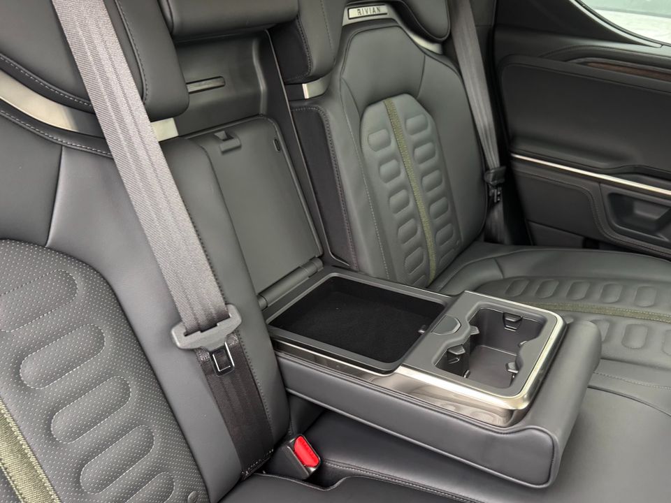 2024 Rivian R1T