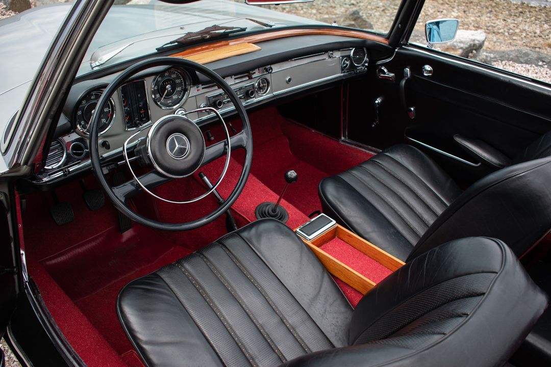 1968 Mercedes-Benz 250SL