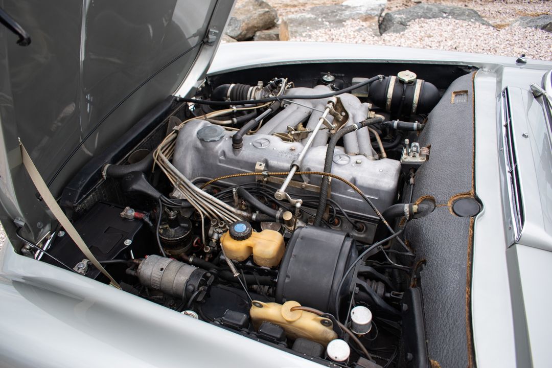 1968 Mercedes-Benz 250SL