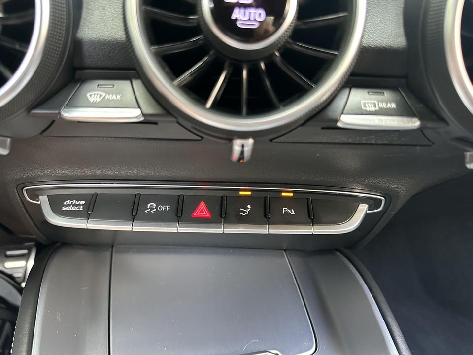 2017 Audi TTS