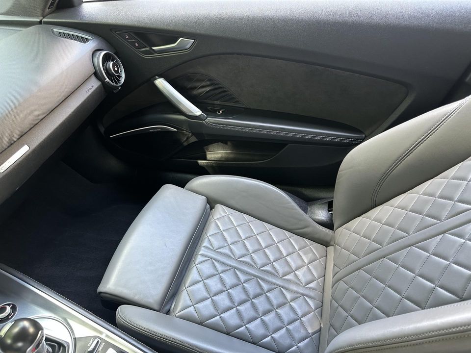 2017 Audi TTS